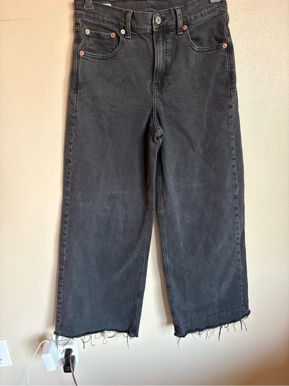 Gap High Rise Stride Jeans Gray Raw Hem Cropped Straight - Picture 5 of 9